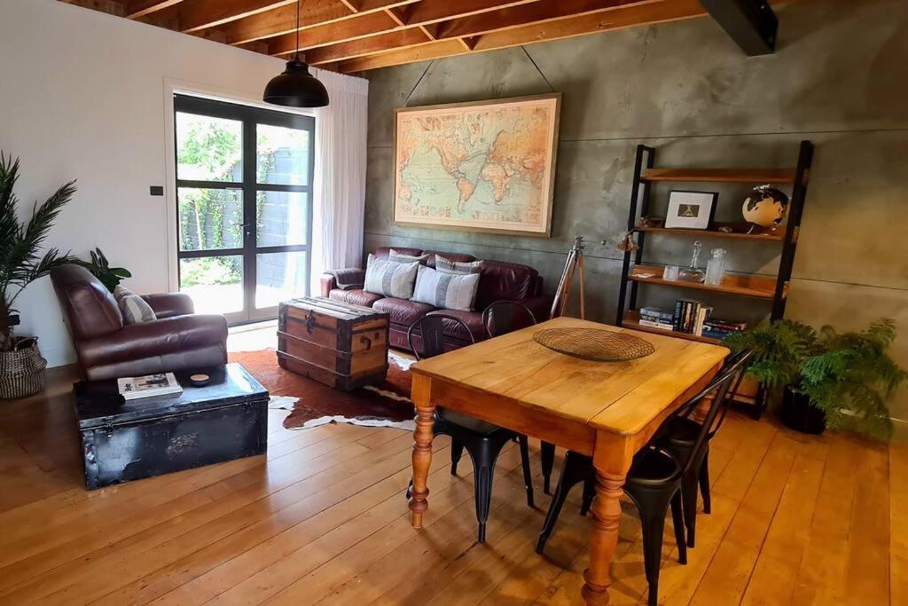Apartment 4 - Haddin Court - Chic Ny Loft Style Blenheim Eksteriør billede